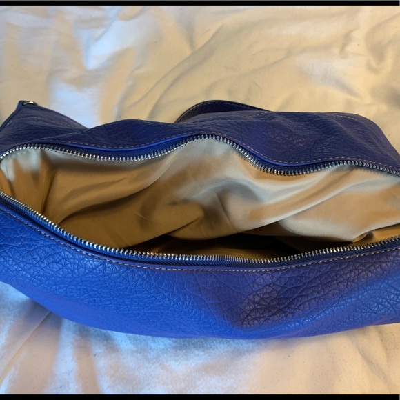 Handbag - Picture 5 of 8